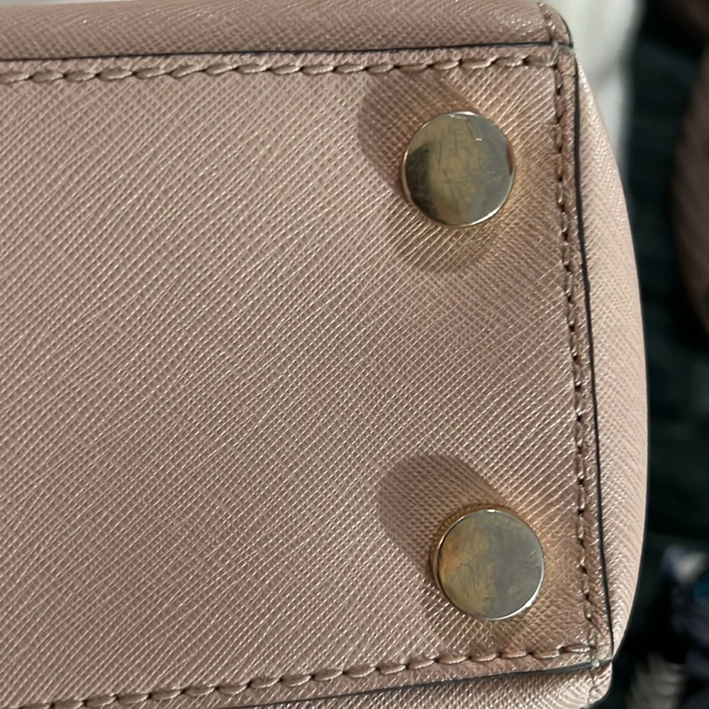 Pink Michael Kors purse - Picture 8 of 8